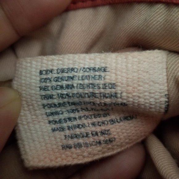 LUCKY BRAND Red Brick Genuine Leather Crossbody Shoulder Bag - Picture 13 of 13